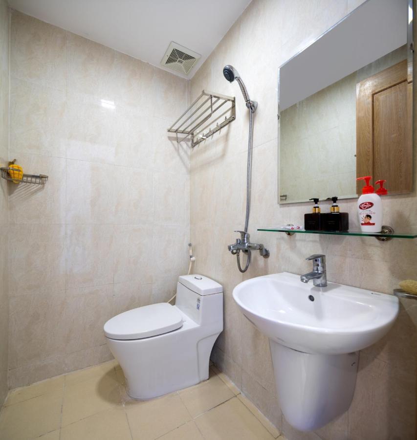 Sea View Balcony Retreat: My Khe Beach Proximity Apartment Da Nang Exterior photo