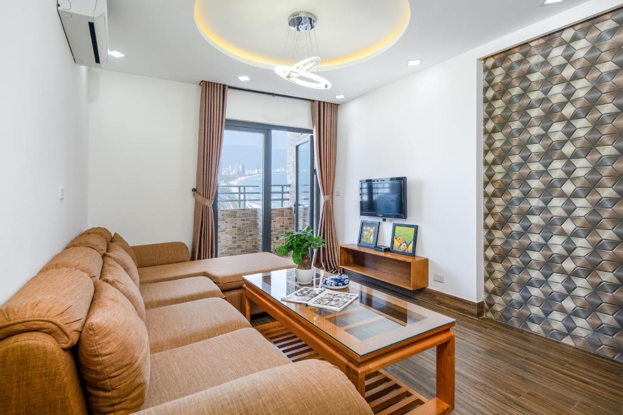 Sea View Balcony Retreat: My Khe Beach Proximity Apartment Da Nang Exterior photo